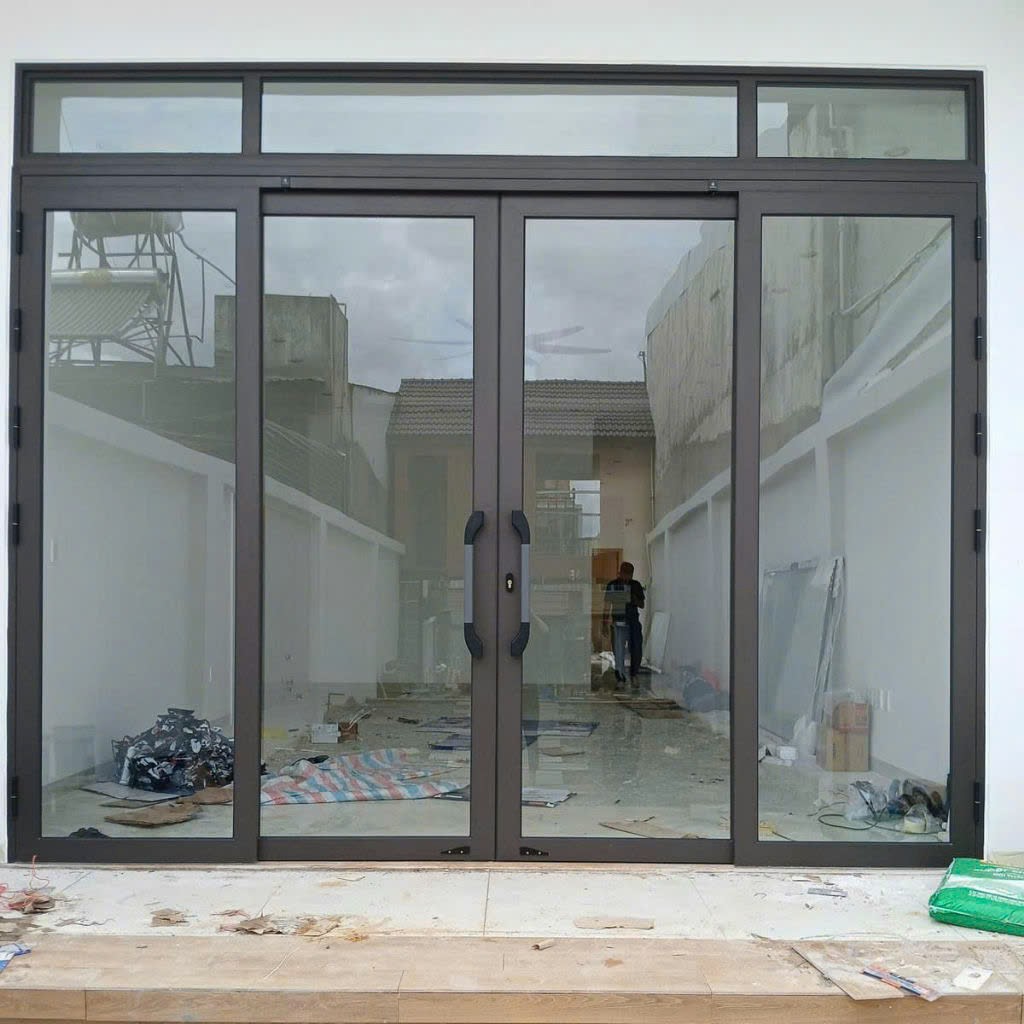 Cửa trượt quay cho văn phòng công ty